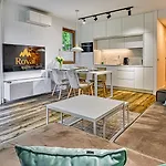 Royal Aparts Vip Widok 800 - Z Panorama Gor Апартаменты *